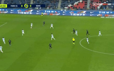 1642975556422062229.gif